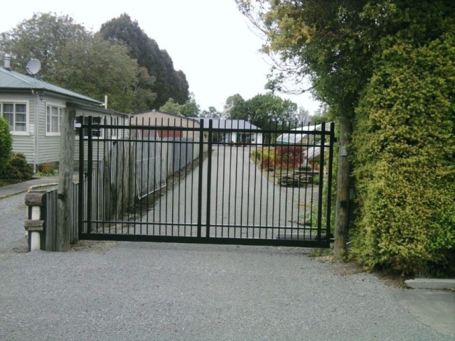 ASHBY AUTOMATIC GATES design 201905G13
